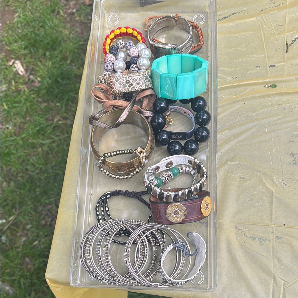 Bracelet Lot $7 - Picture 1 of 7